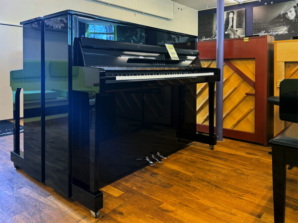 Yamaha B2e